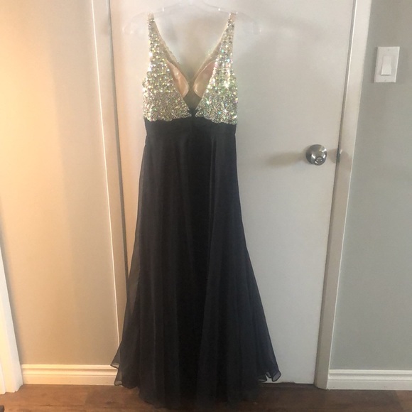 Sequence Princess Prom Dress, size small, fit and flare - Picture 3 of 4